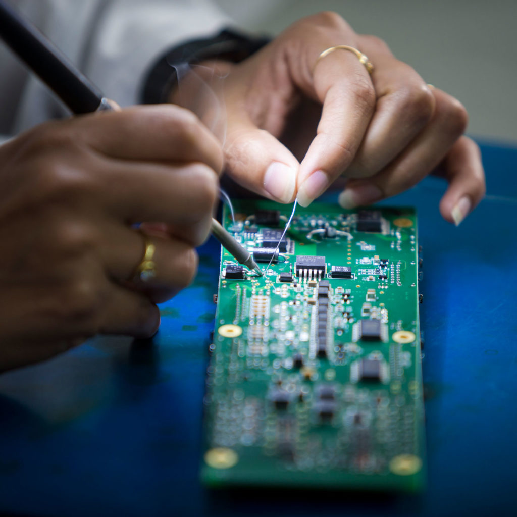 Printed Circuit Board (PCB) Assembly | Hetech